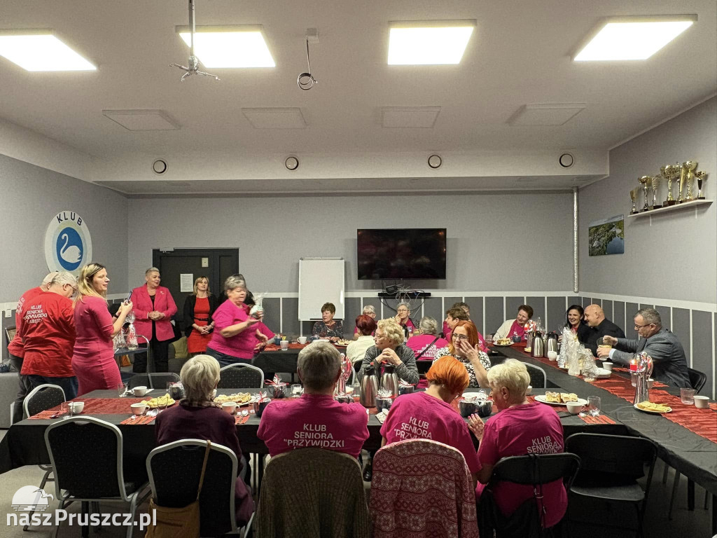 Klub seniora \\\