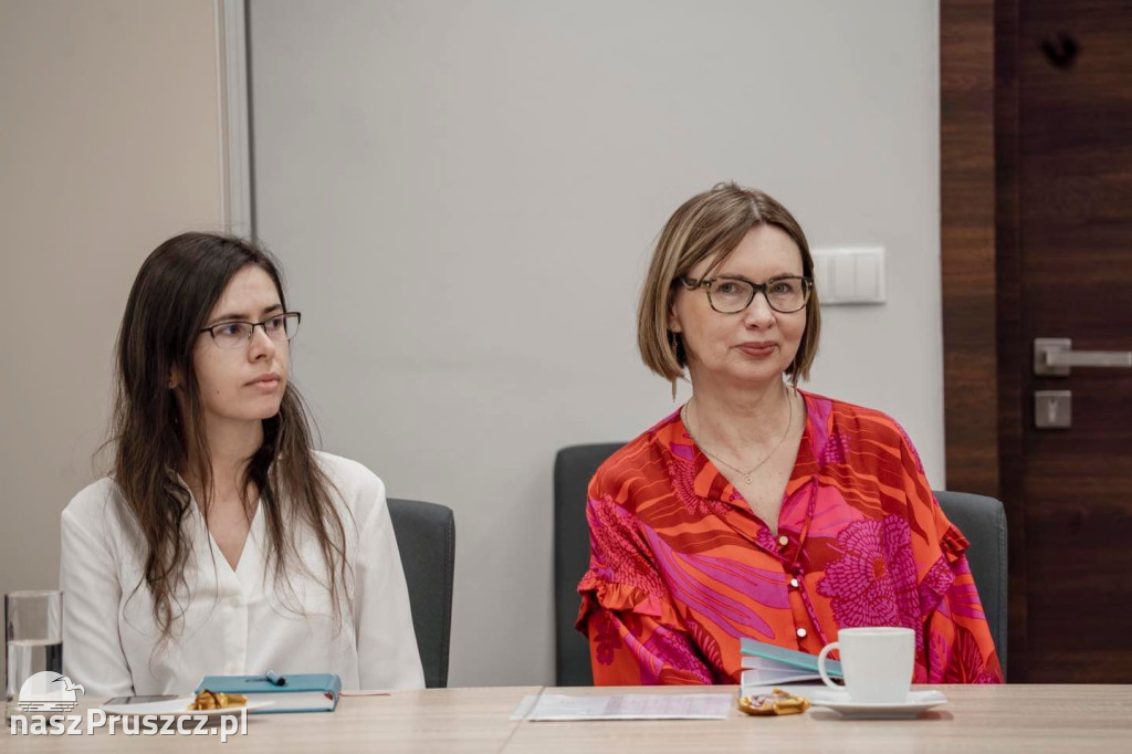 Rozmawiano o Pakcie Dla Bezpieczeństwa Polski