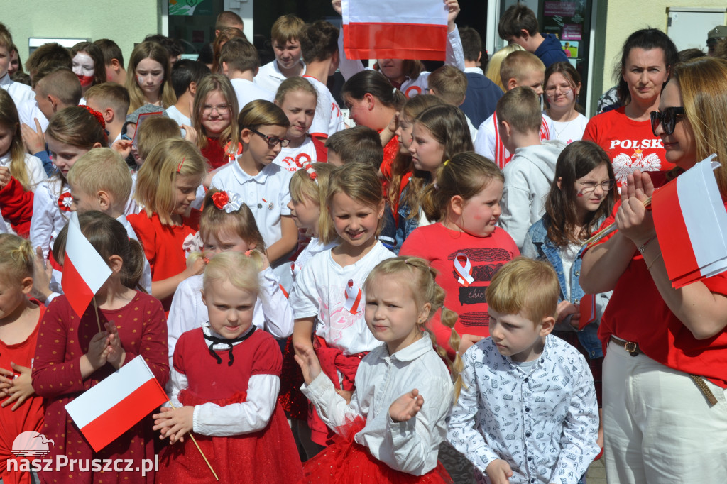 Uczniowie z Przejazdowa uczcili Święto Konstytucji 3 Maja
