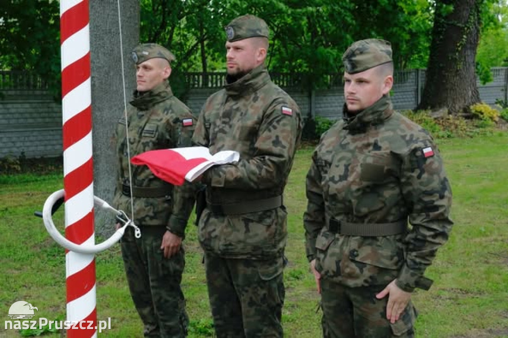 W Kiezmarku posadzono Dąb Pamięci ku czci ofiar Zbrodni Katyńskiej