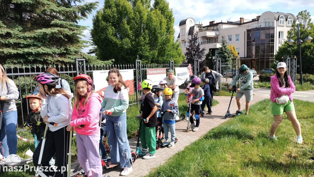 Ze Straszyna do Goszyna na hulajnogach