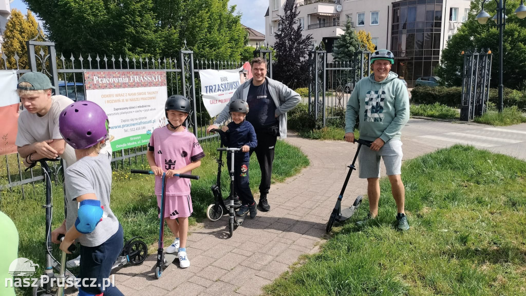 Ze Straszyna do Goszyna na hulajnogach