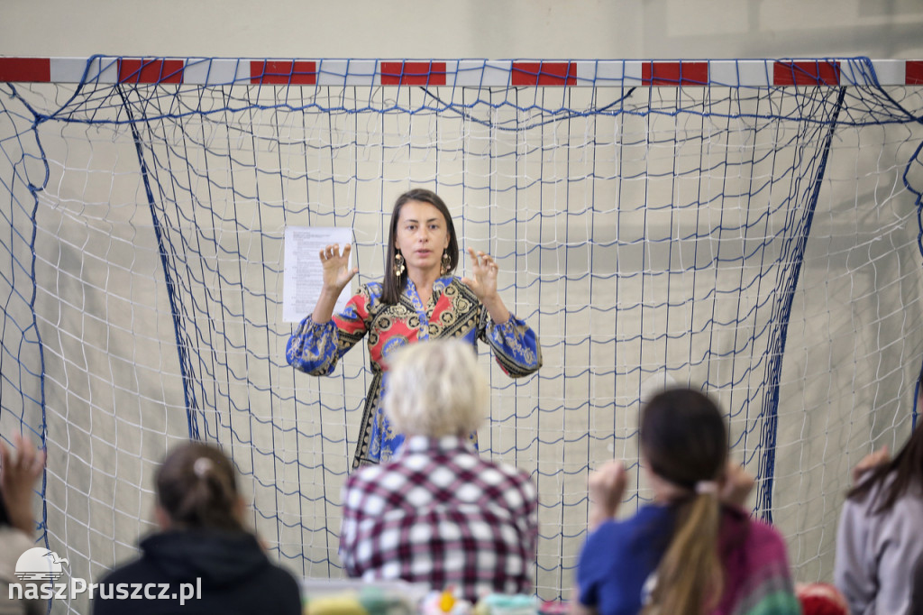 Międzynarodowy Dzień Dziergania w Miejscach Publicznych