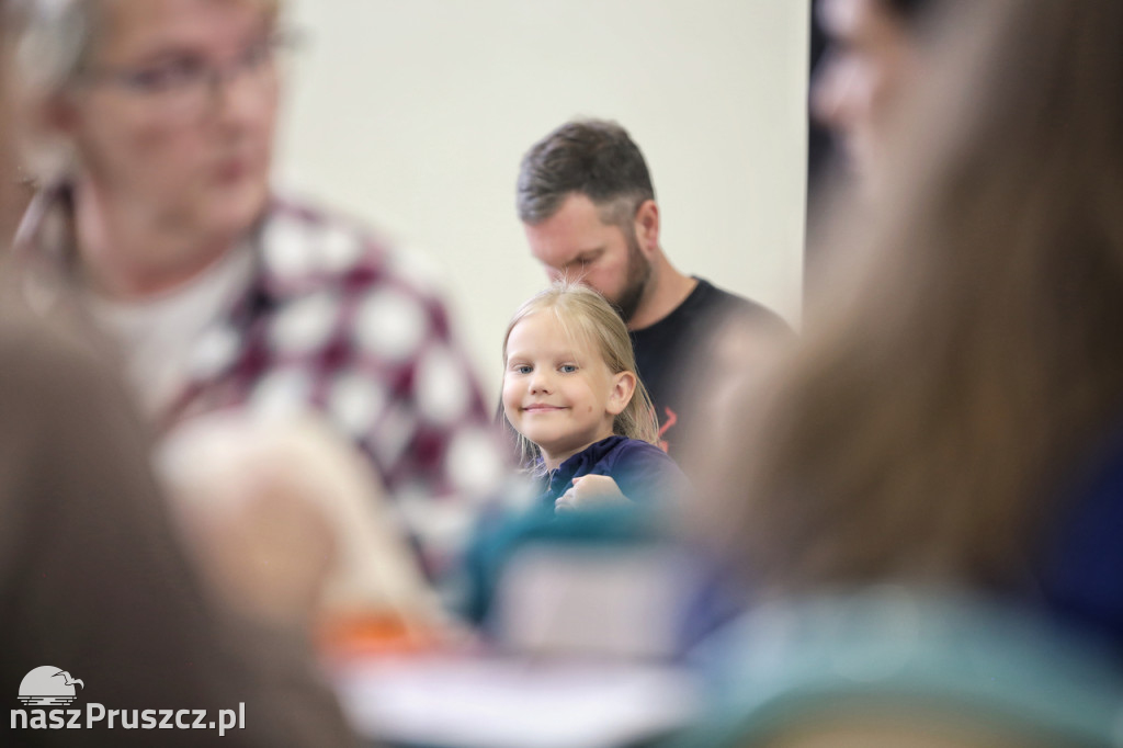 Międzynarodowy Dzień Dziergania w Miejscach Publicznych