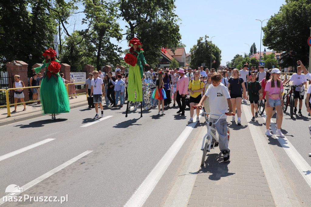 Dni Pruszcza Gdańskiego - parada i przekazanie kluczy