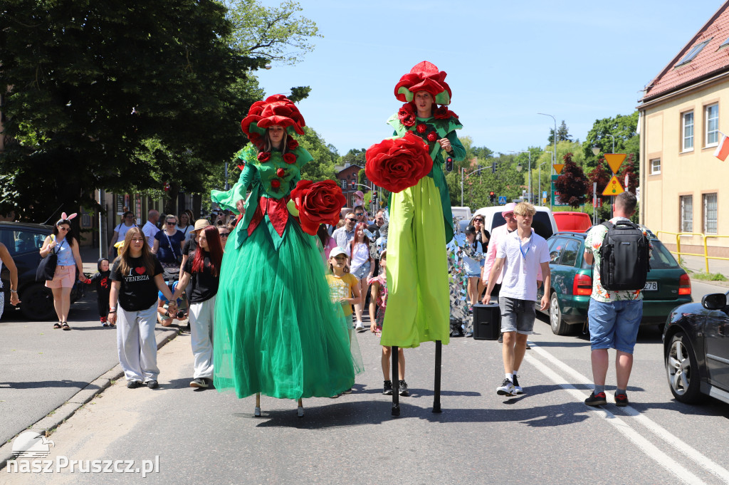 Dni Pruszcza Gdańskiego - parada i przekazanie kluczy