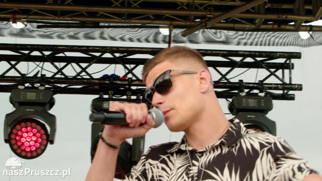 Rock & Moto Fest w Różynach - część 2 (Sfilmowany)