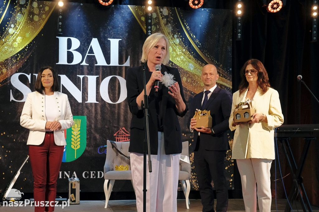 Bal Seniora w Cedrach Wielkich