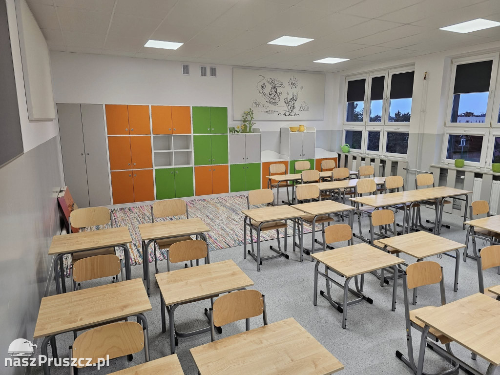 Wakacyjny remont w SP nr 4 w Pruszczu Gdańskim