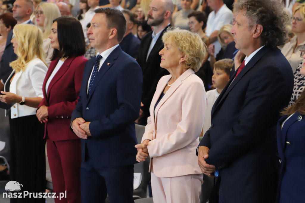 Otwarcie nowej szkoły w Jagatowie
