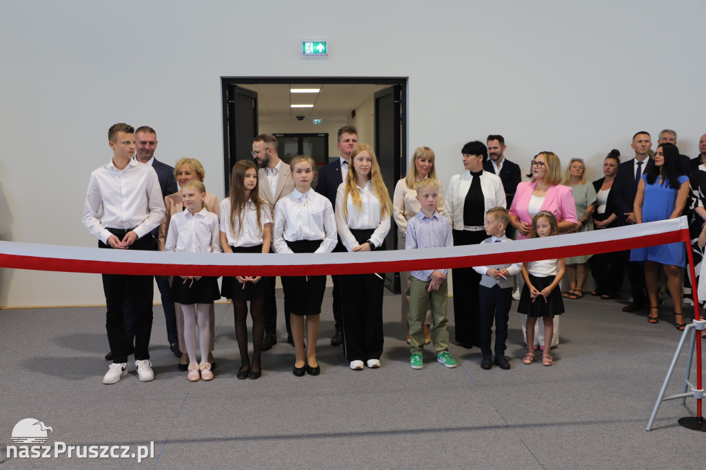 Otwarcie nowej szkoły w Jagatowie