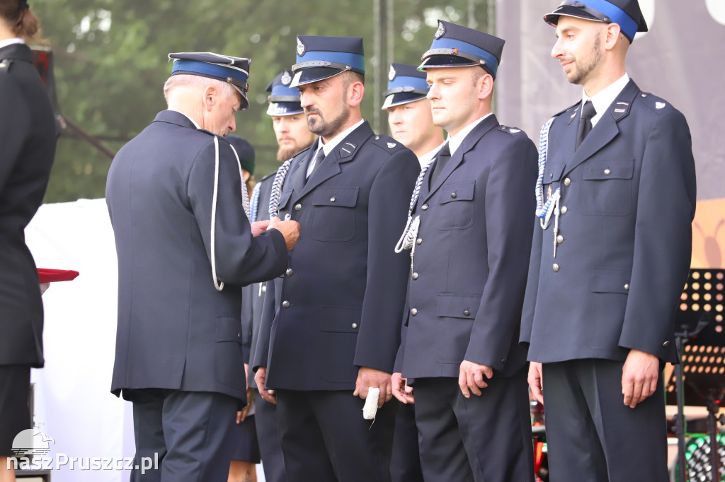 Wojewódzkie dożynki w Pszczółkach - 1 dzień
