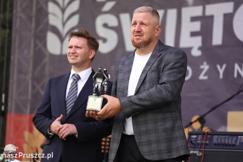 Wojewódzkie dożynki w Pszczółkach - 1 dzień