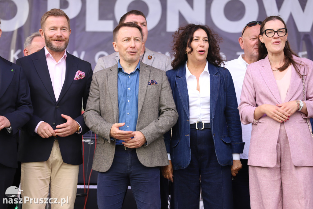 Wojewódzkie dożynki w Pszczółkach - 1 dzień