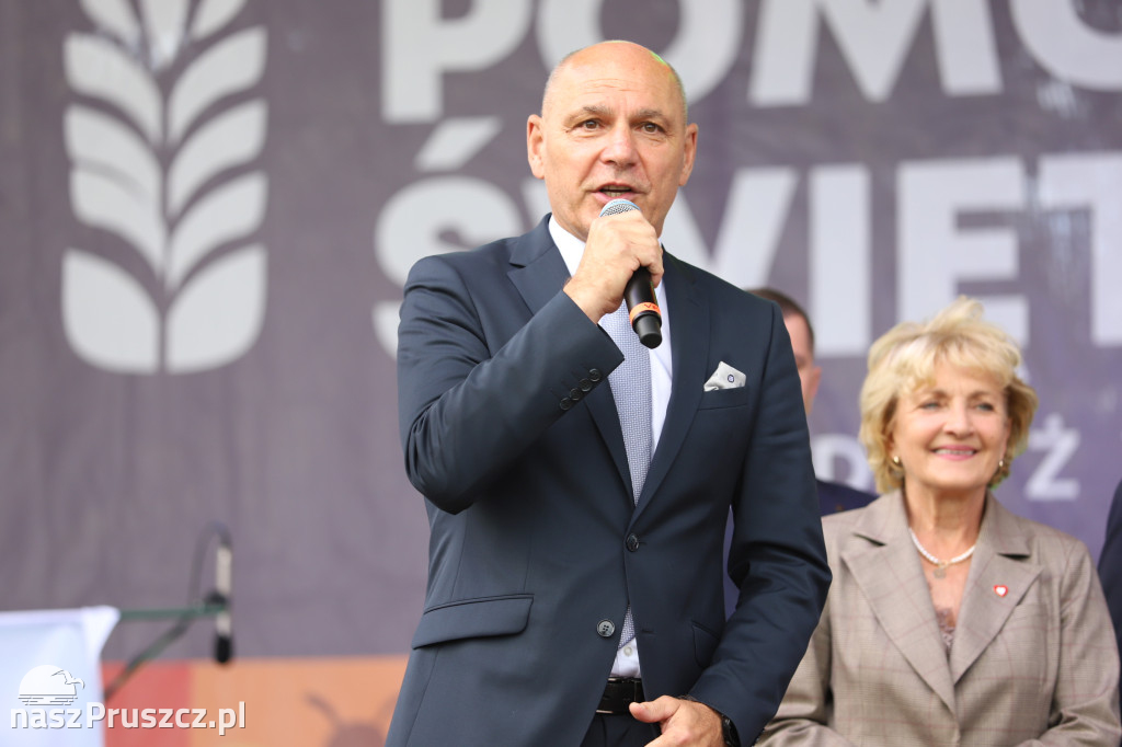 Wojewódzkie dożynki w Pszczółkach - 1 dzień