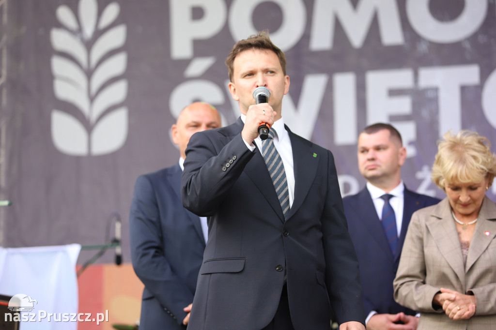Wojewódzkie dożynki w Pszczółkach - 1 dzień