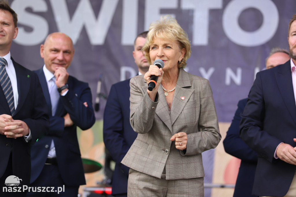Wojewódzkie dożynki w Pszczółkach - 1 dzień