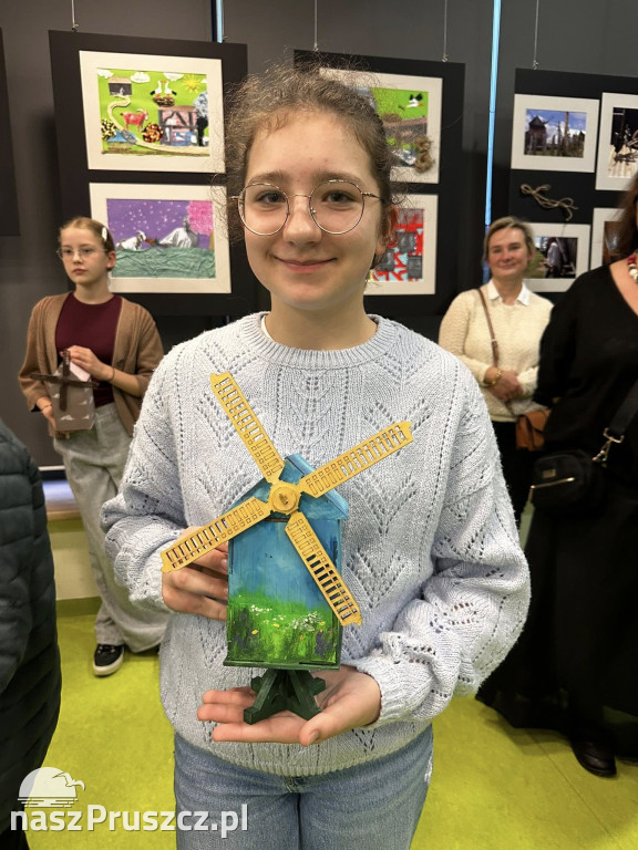 „Żuławy Oczami Dzieci” – wystawa w Mediatece w Straszynie