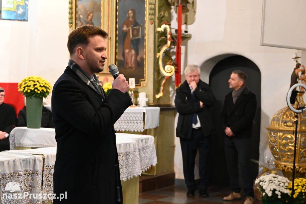 Zabytkowe organy z 1787 roku znów rozbrzmiały w kościele w Różynach