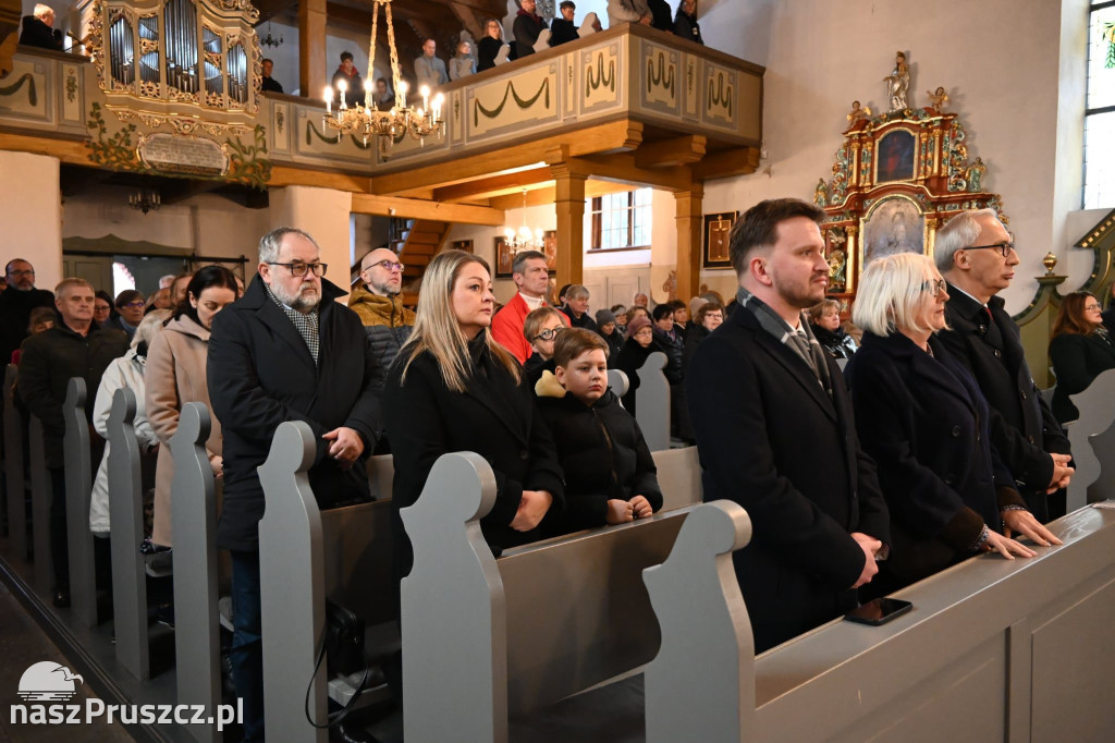 Zabytkowe organy z 1787 roku znów rozbrzmiały w kościele w Różynach