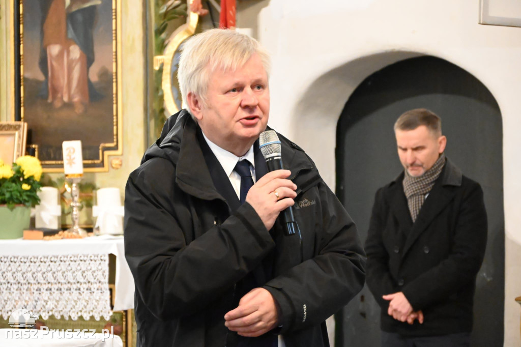 Zabytkowe organy z 1787 roku znów rozbrzmiały w kościele w Różynach