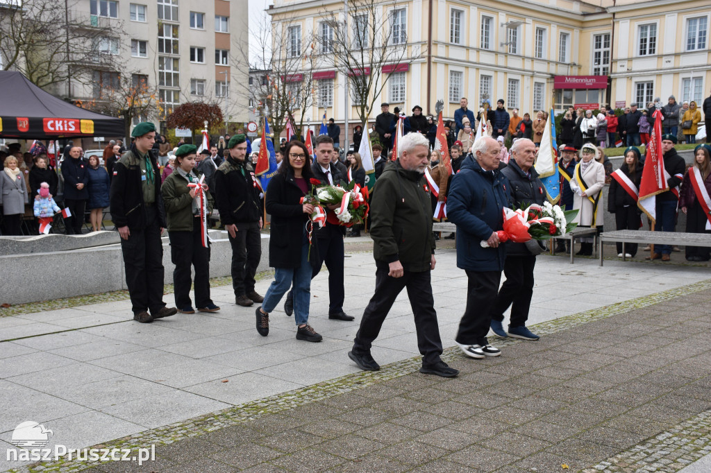 Mieszkańcy Pruszcza Gdańskiego uczcili niepodległość