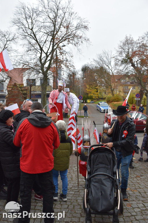Mieszkańcy Pruszcza Gdańskiego uczcili niepodległość