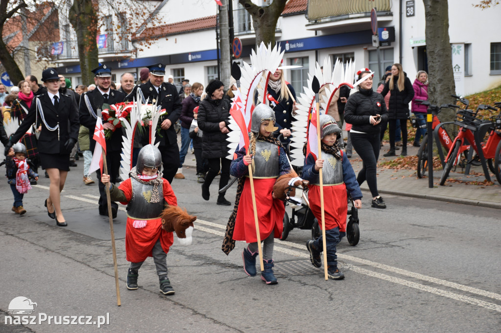 Mieszkańcy Pruszcza Gdańskiego uczcili niepodległość