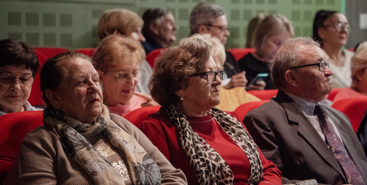 Seniorzy świętowali w Cieplewie – wyjątkowe obchody Światowego Dnia Seniora