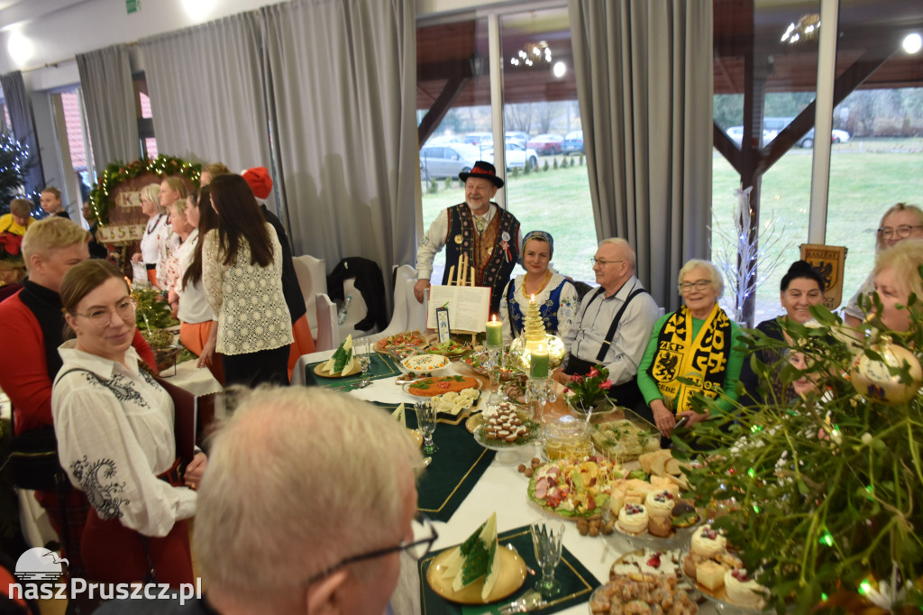 13. Powiatowy Stół Bożonarodzeniowy - 2025