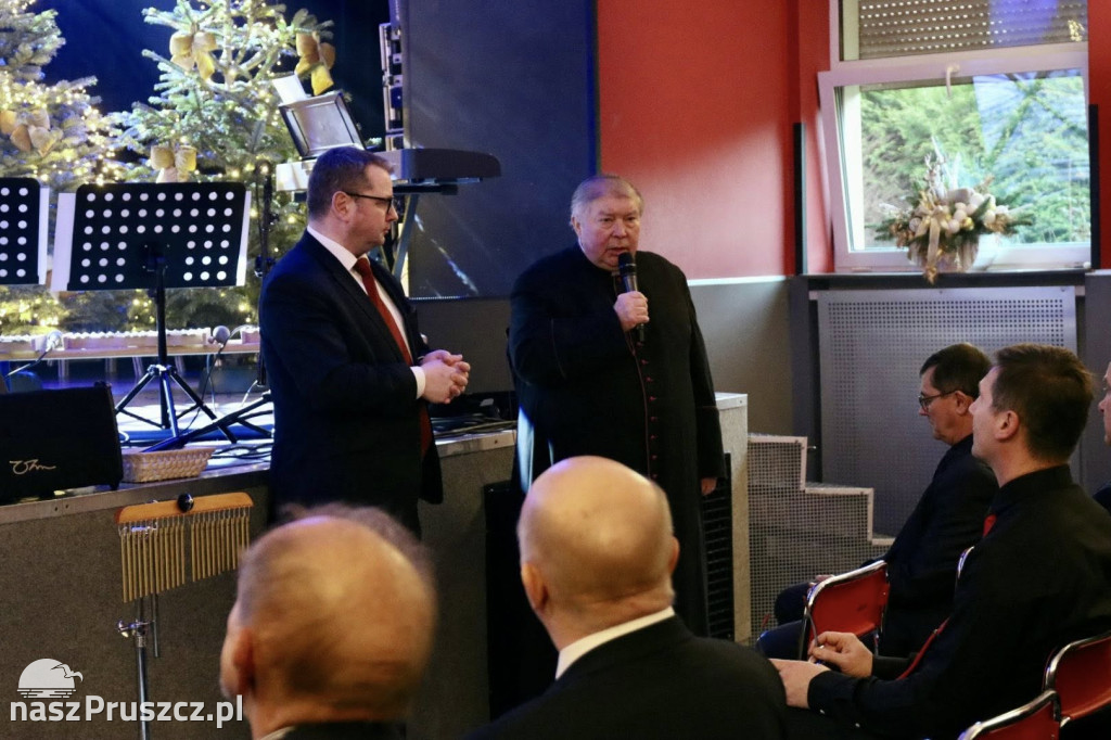 Wigilia Samorządowa i świąteczny kiermasz w gminie Kolbudy