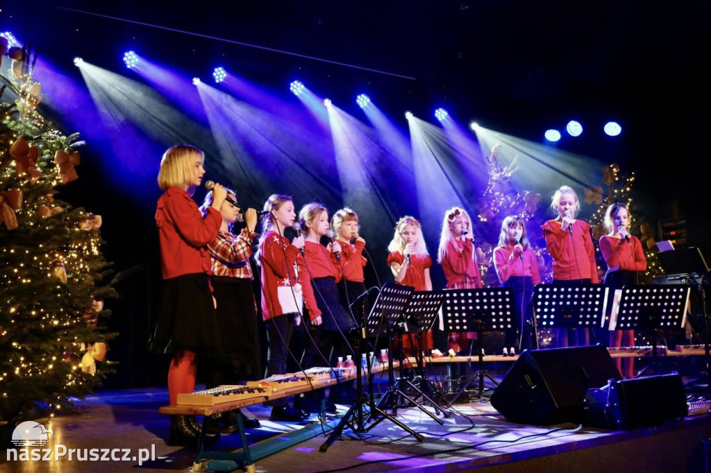 Wigilia Samorządowa i świąteczny kiermasz w gminie Kolbudy