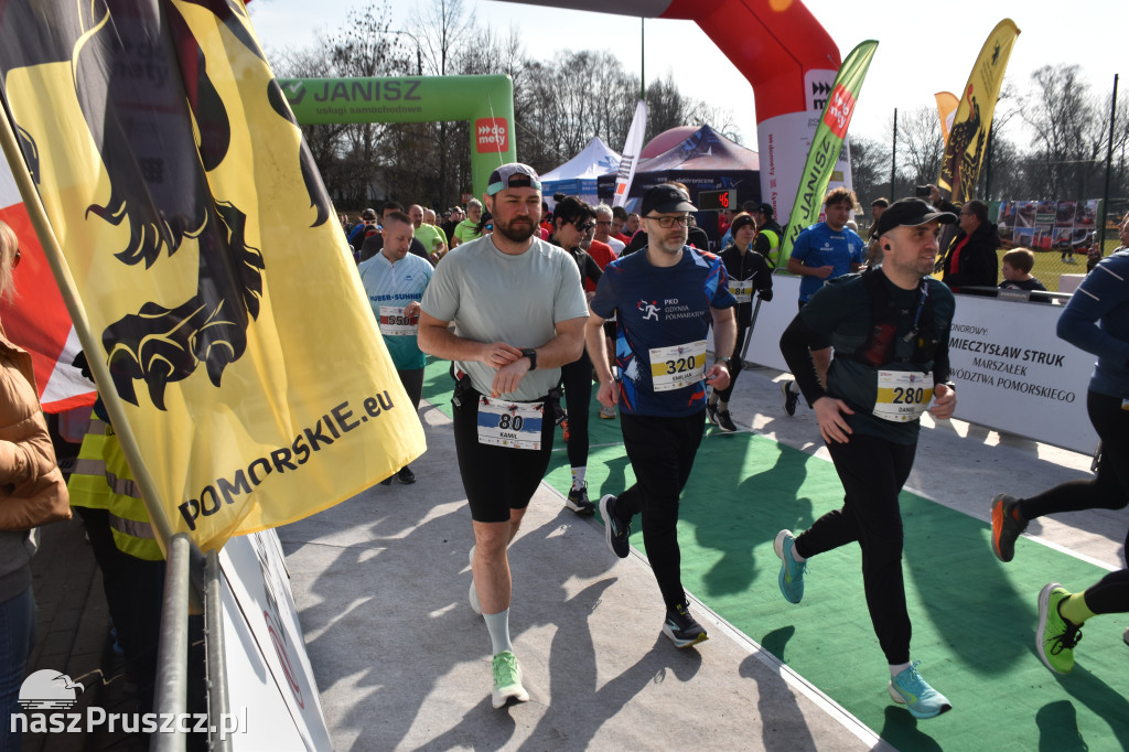 Półmaraton i Piątka nad Radunią 2026