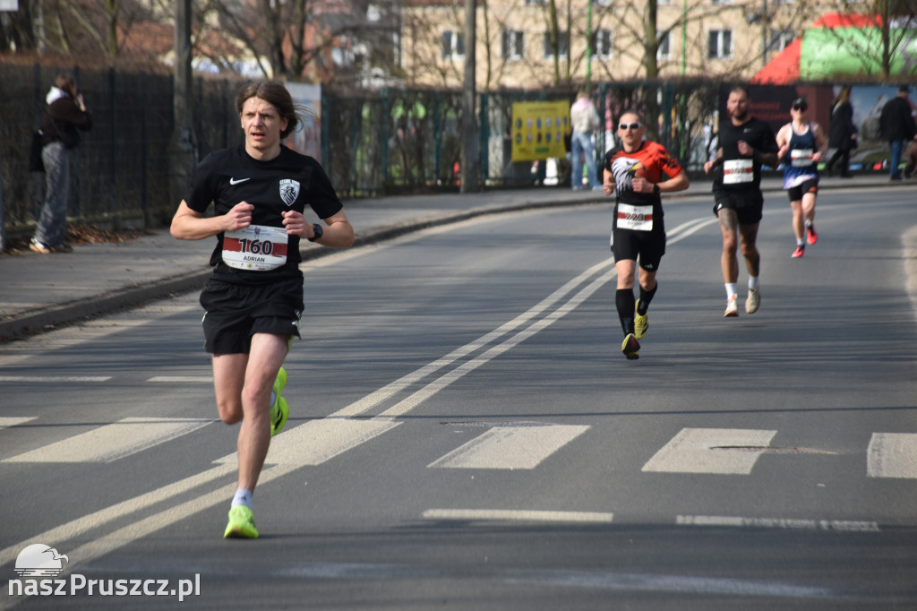 Półmaraton i Piątka nad Radunią 2026