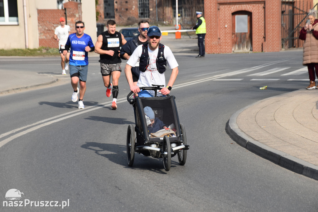 Półmaraton i Piątka nad Radunią 2026