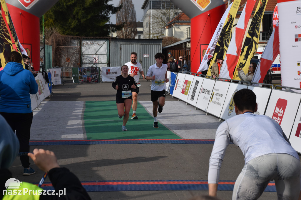 Półmaraton i Piątka nad Radunią 2026