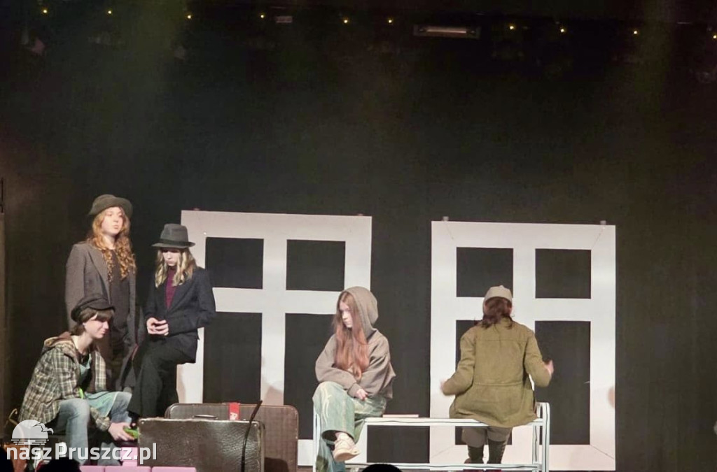 Teatr młodzieży w Kolbudach