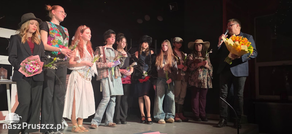 Teatr młodzieży w Kolbudach