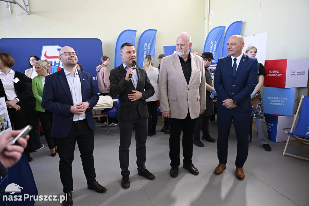 „Przyszłość w rozkwicie” – Targi Pracy i Edukacji w Pruszczu Gdańskim