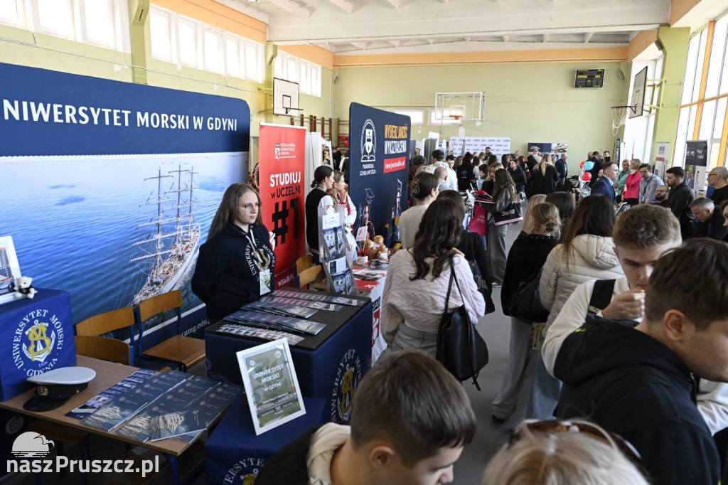 „Przyszłość w rozkwicie” – Targi Pracy i Edukacji w Pruszczu Gdańskim