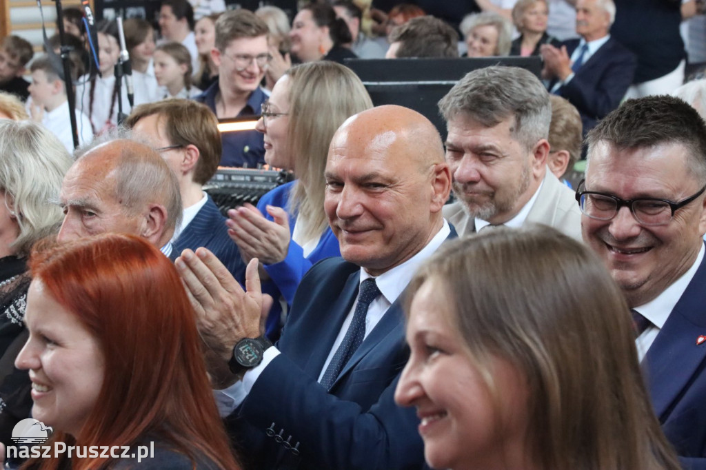 Szkoła w Pręgowie świętuje 80-lecie.