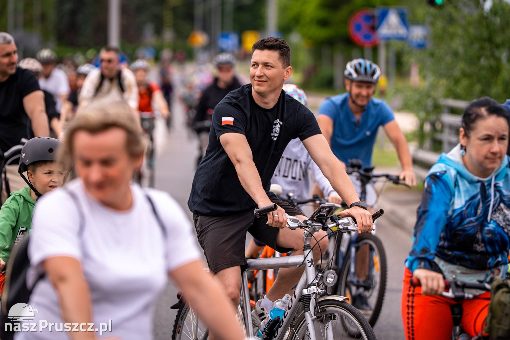 Rowerami przez Pruszcz Gdański. Rodzinny przejazd i piknik z okazji Dnia Dziecka