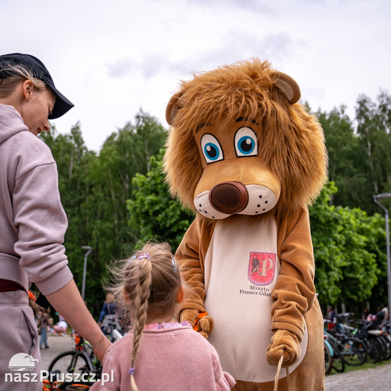 Rowerami przez Pruszcz Gdański. Rodzinny przejazd i piknik z okazji Dnia Dziecka