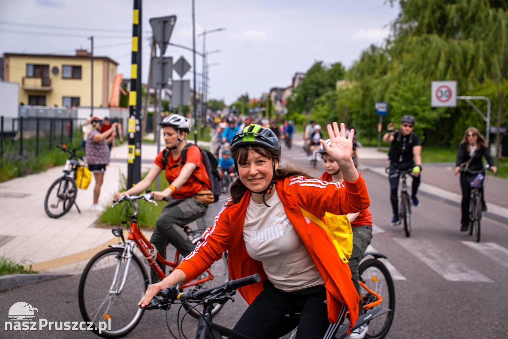 Rowerami przez Pruszcz Gdański. Rodzinny przejazd i piknik z okazji Dnia Dziecka