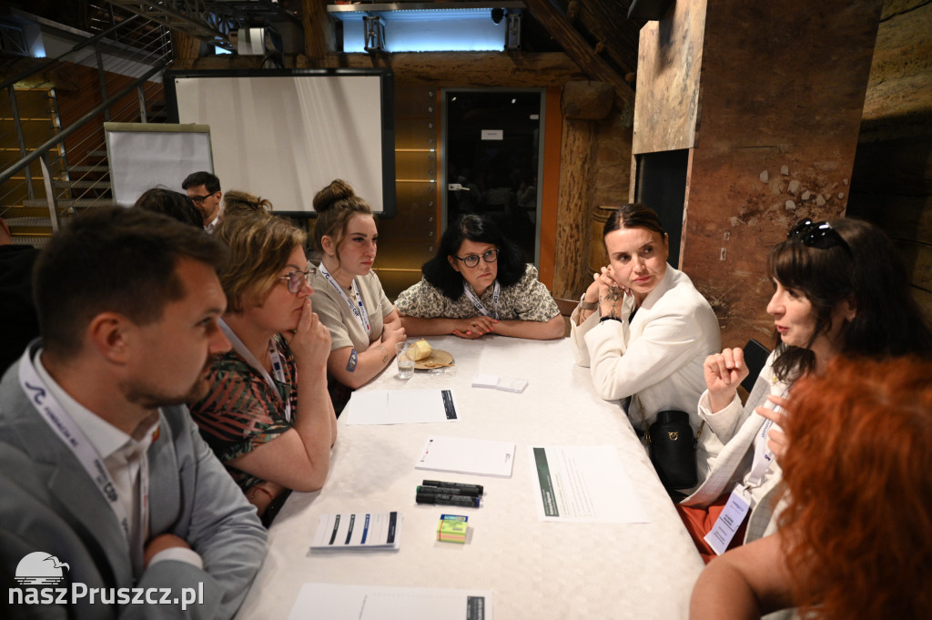 Powiat Gdański: Synergia 3.0. Biznes, samorząd i NGO przy jednym stole