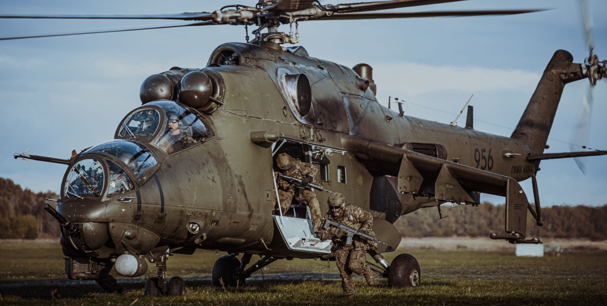 Nowe śmigłowce nie trafią do Pruszcza Gdańskiego. Co z przyszłością 49 BL?