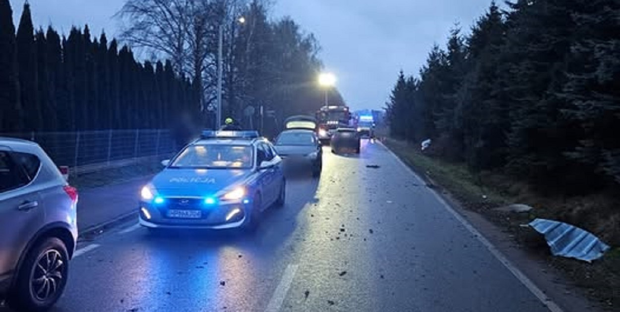 Cedry Wielkie: Śmiertelny wypadek w Błotniku. Zginęła 23-latka