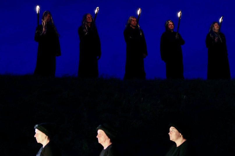  premiera spektaklu „AntyOn(a)” - „KomuKulturka”