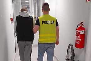 Pruszcz Gdański: 40-latek zatrzymany z narkotykami. Policjanci znaleźli...-15731