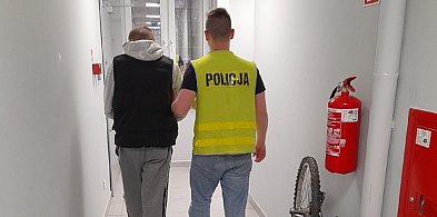 Pruszcz Gdański: 40-latek zatrzymany z narkotykami. Policjanci znaleźli...-15731